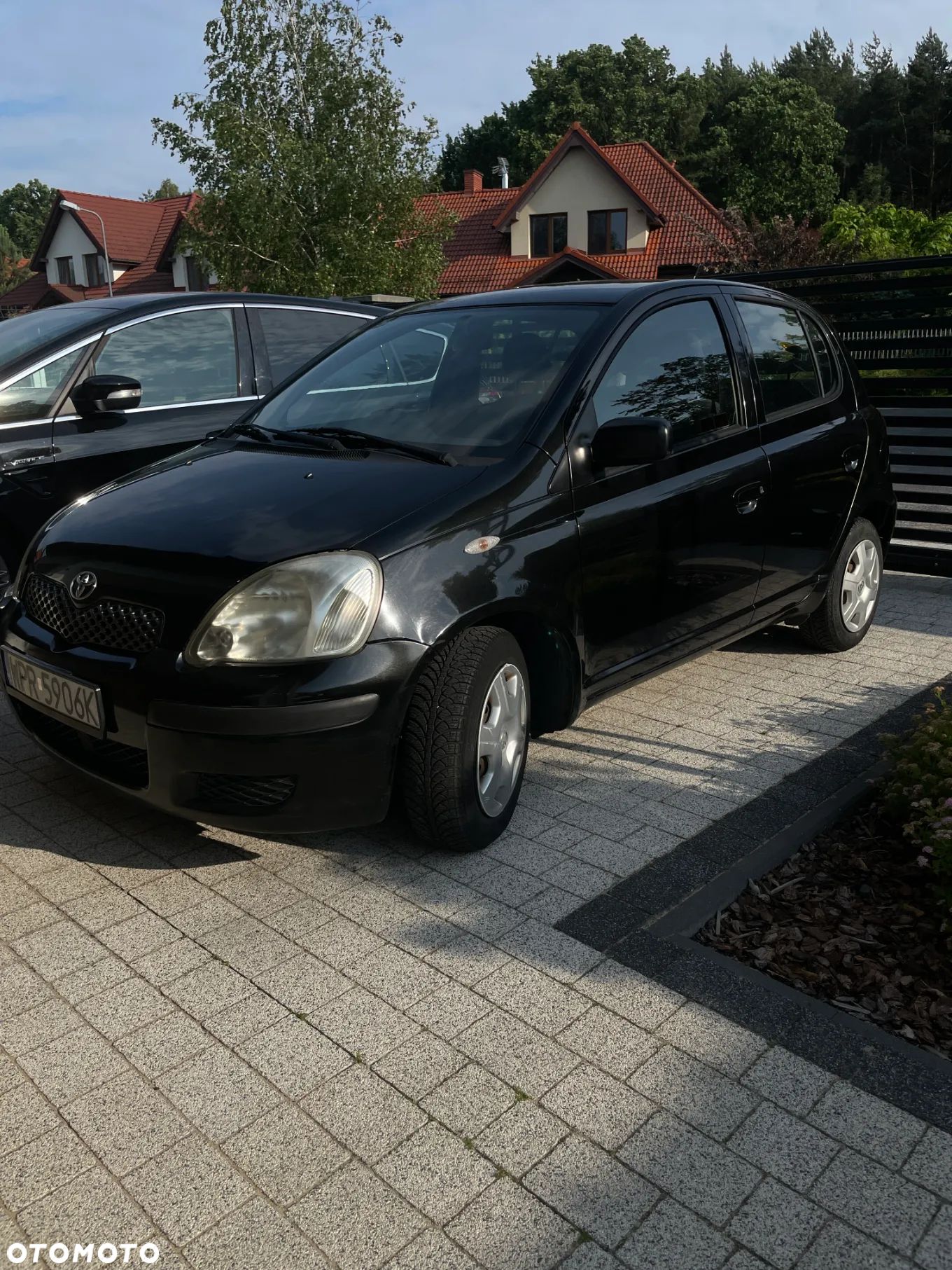 Toyota Yaris - 1