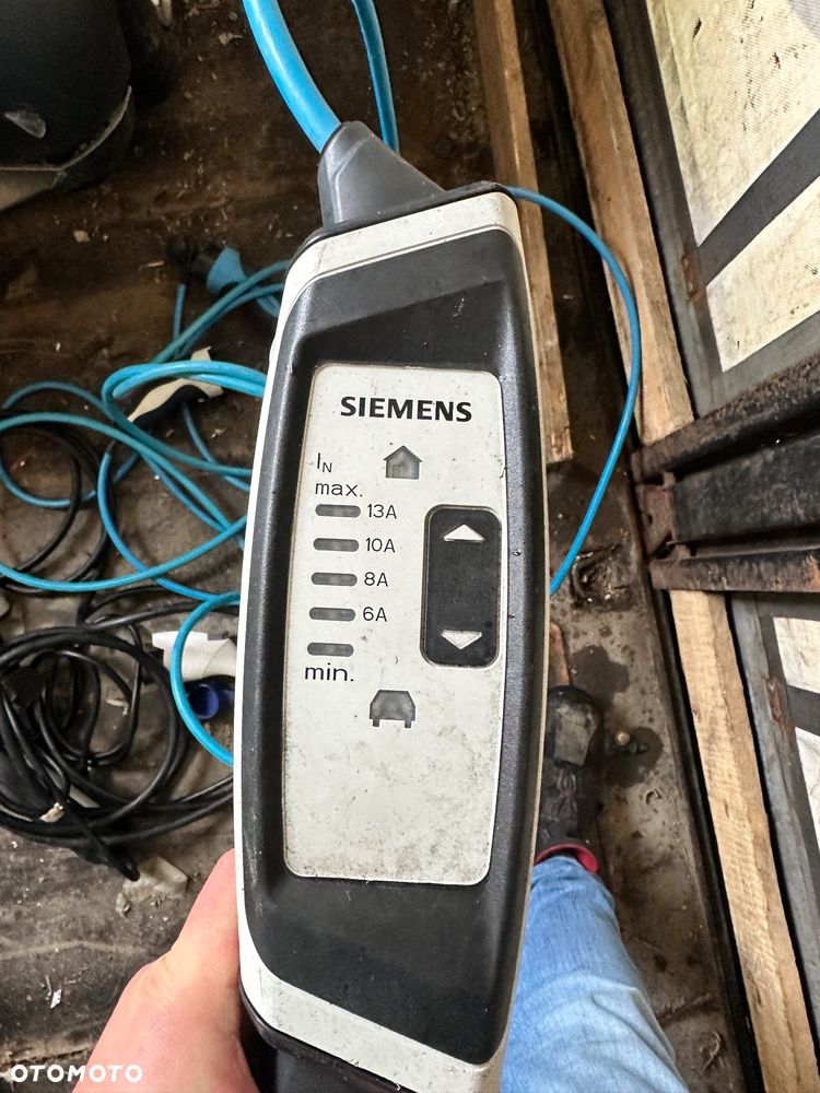 KABEL ŁADOWARKA TYPE 1 13A - 5