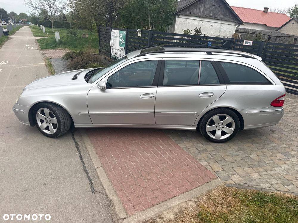 Mercedes-Benz Klasa E 500 4-Matic T Avantgarde - 20