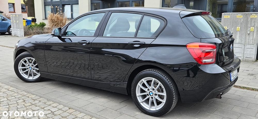 BMW Seria 1 116i - 31