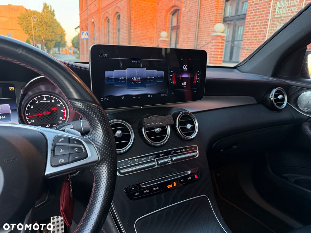 Mercedes-Benz GLC AMG 43 4Matic 9G-TRONIC - 17