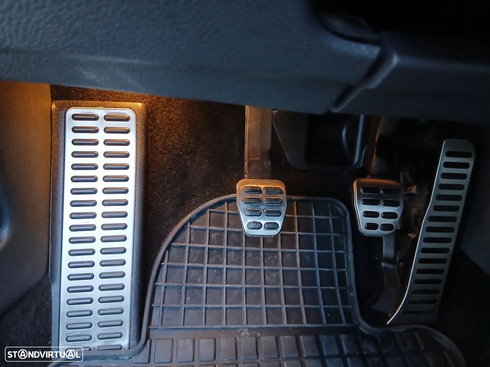 VW Golf 2.0 GTI - 18