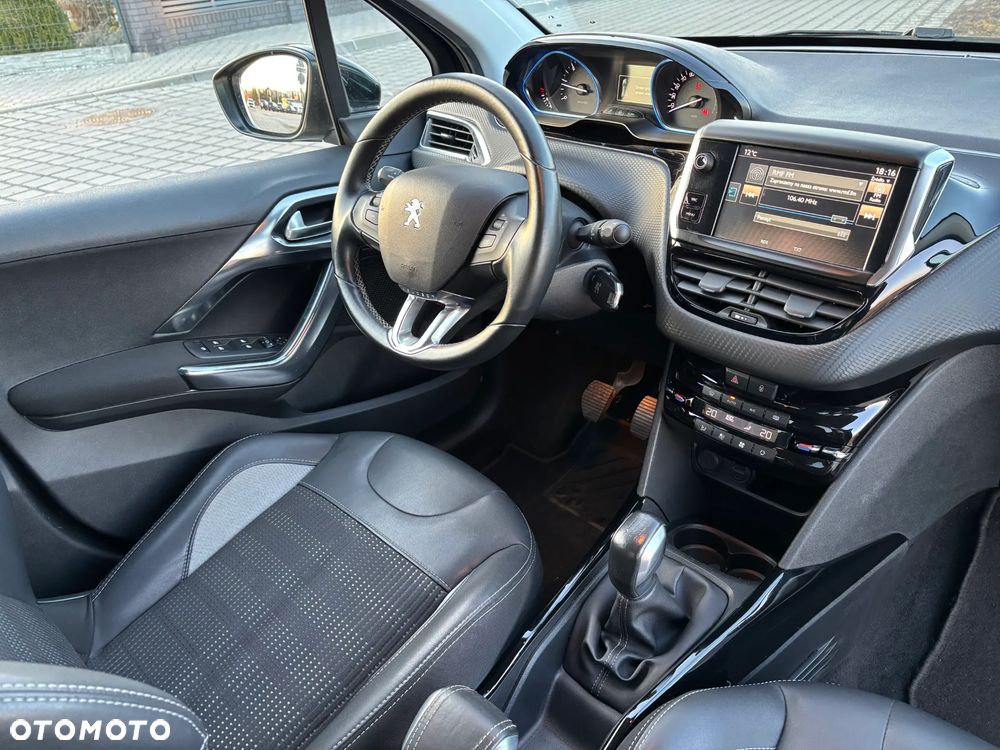 Peugeot 2008 1.6 BlueHDi Allure - 8