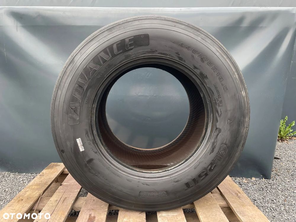 Opona ADVANCE GL251T 445/45R19,5 (NR 7) - 2