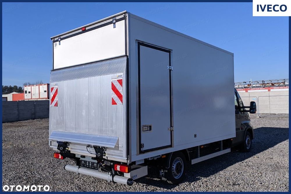 Iveco Daily 35S18 Kontener 8EP + Winda 3.0 180KM - 14