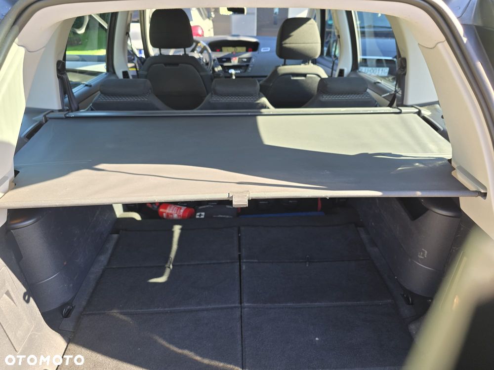Citroën C4 Picasso - 25