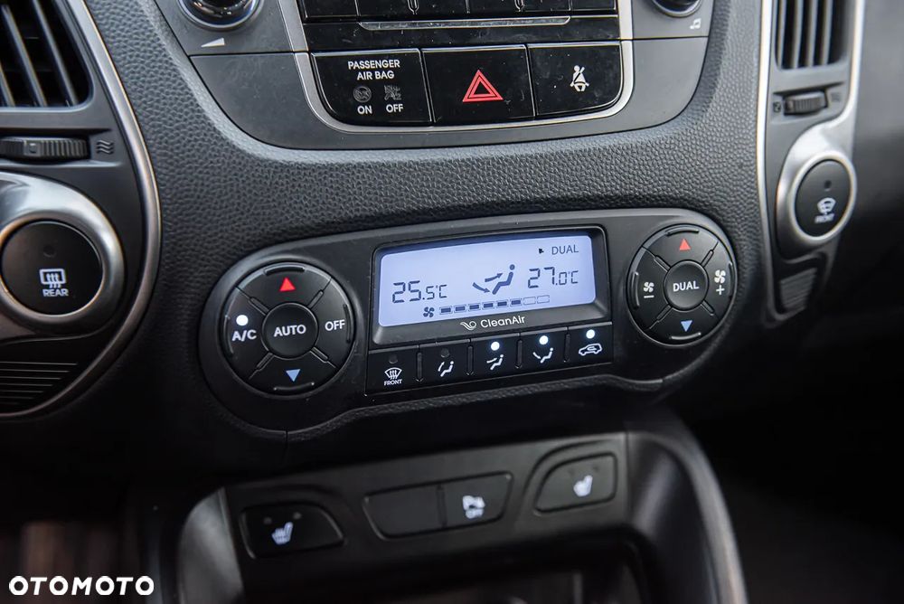 Hyundai ix35 2.0 4WD Premium - 22