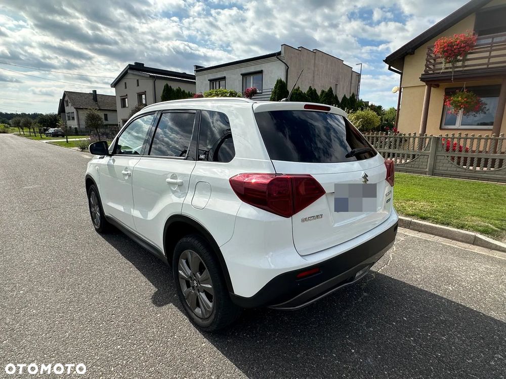Suzuki Vitara 1.4 Boosterjet Hybrid Automatik Comfort - 3