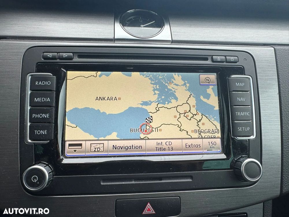 Volkswagen Passat Variant 2.0 TDI Blue TDI DSG Highline - 18