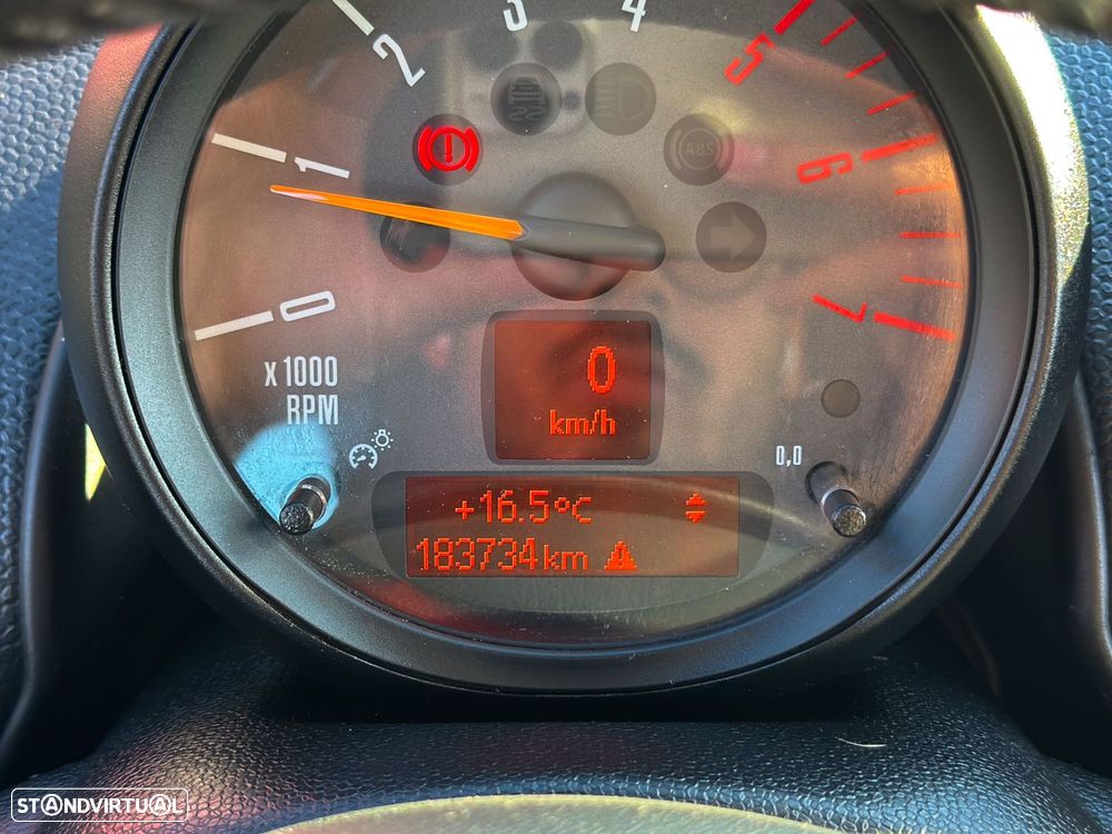 MINI Countryman Cooper D - 17