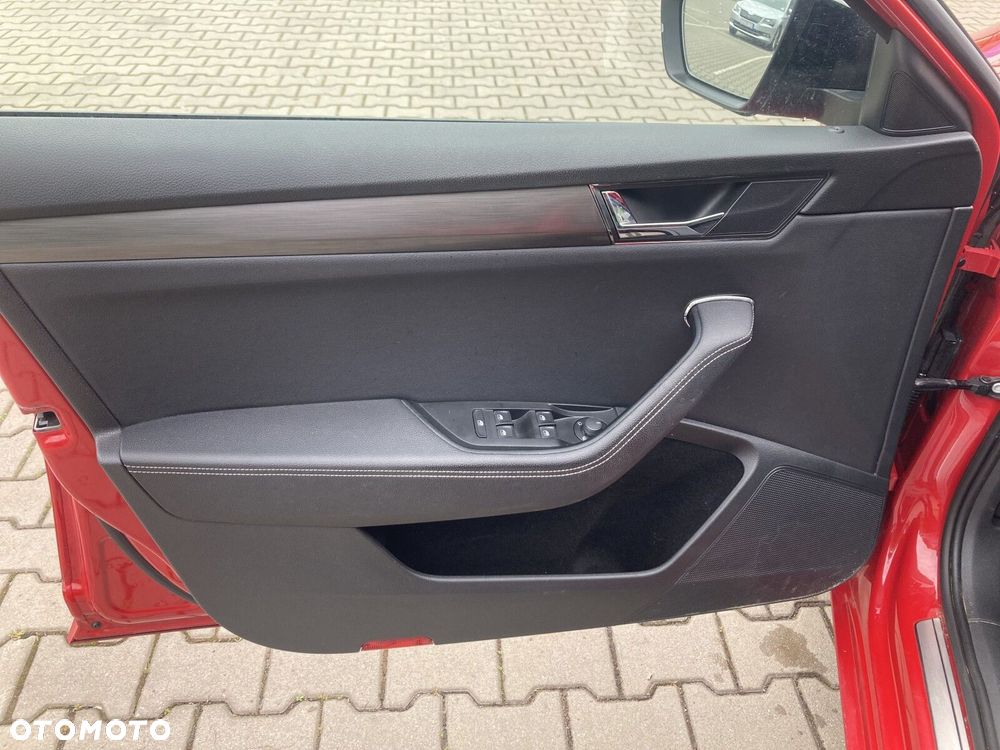 Skoda Superb 2.0 TSI Style DSG - 24