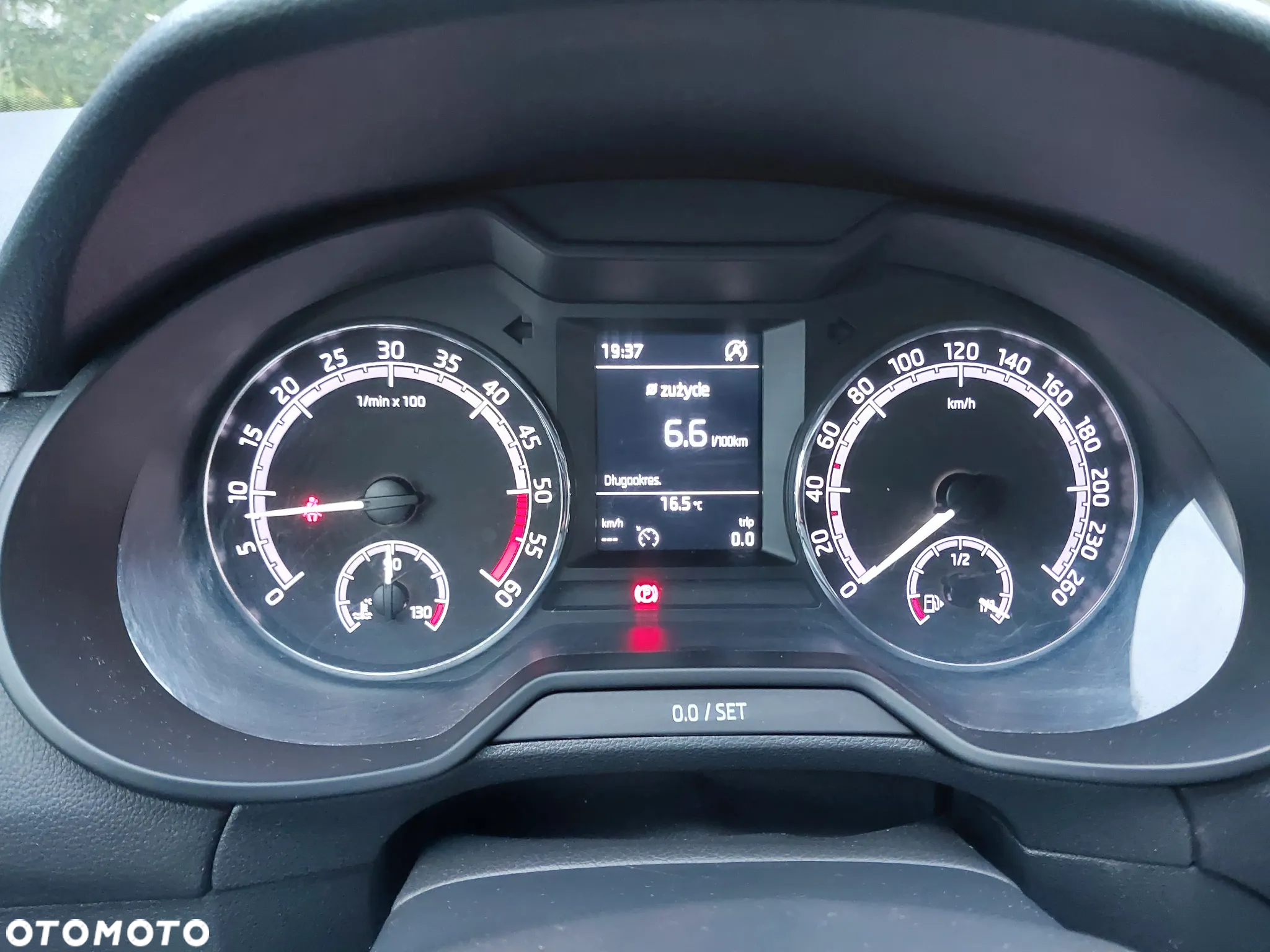 Skoda Octavia 1.6 TDI Ambition - 14