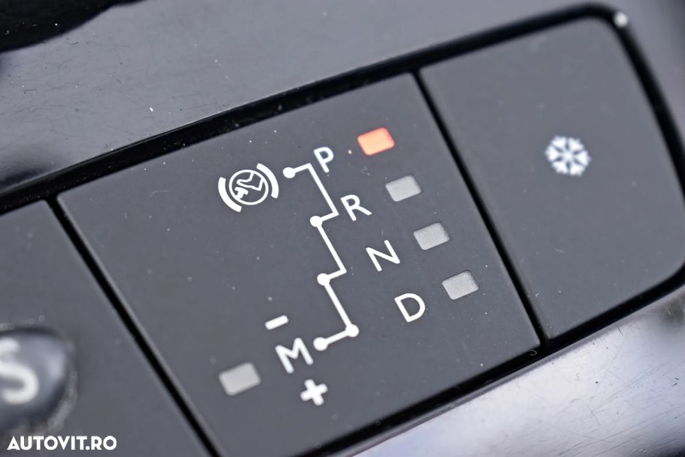 Peugeot 508 SW BlueHDi FAP 180 Automatik Stop&Start Allure - 24