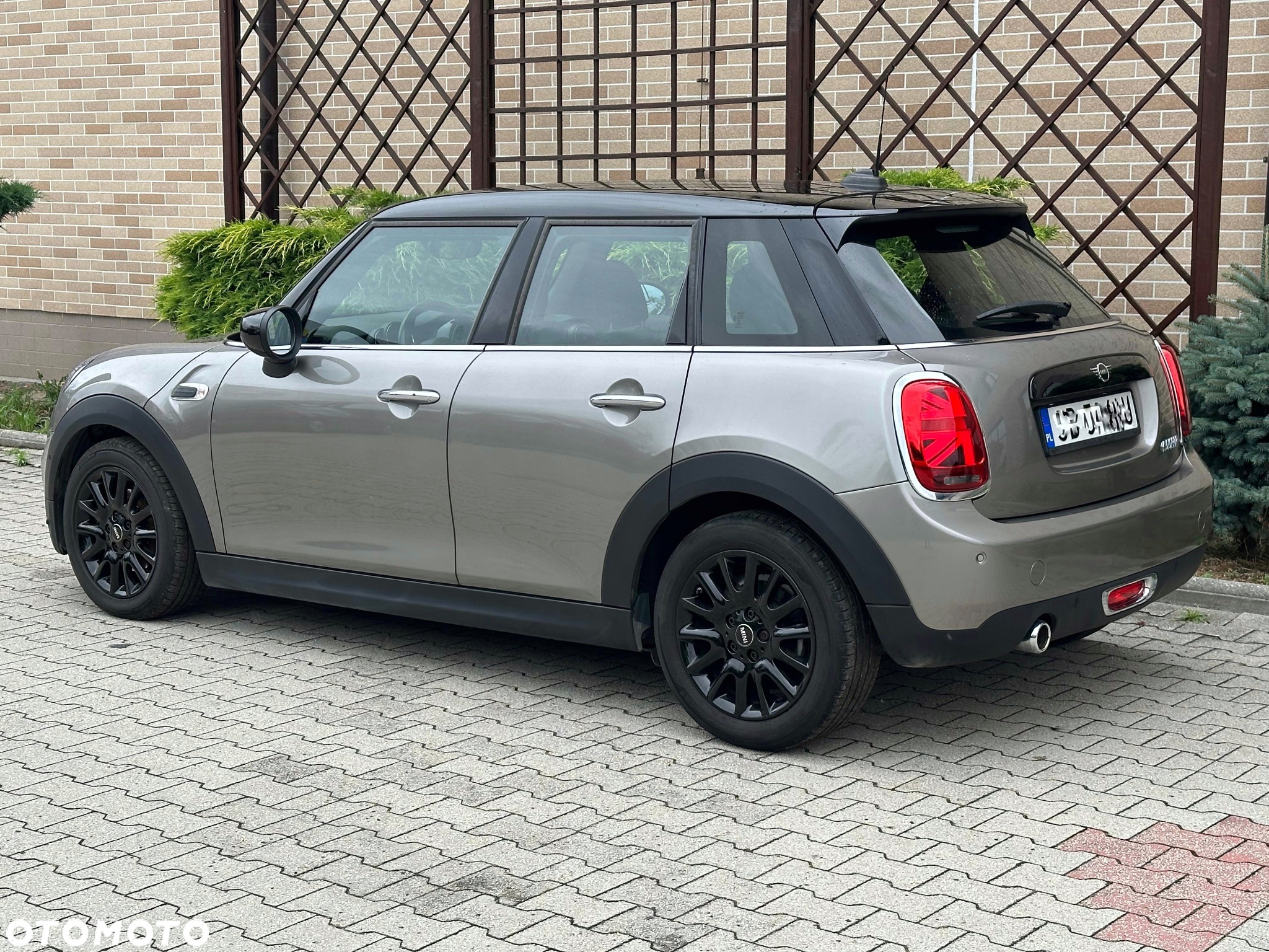 MINI Cooper Standard - 7