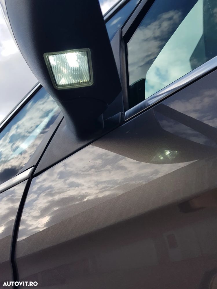 Ford S-Max 2.0 TDCi DPF Aut. Titanium X - 3