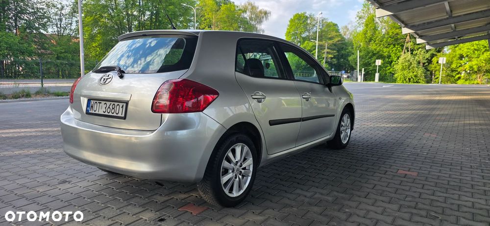 Toyota Auris 2.0 D-4D Premium - 9