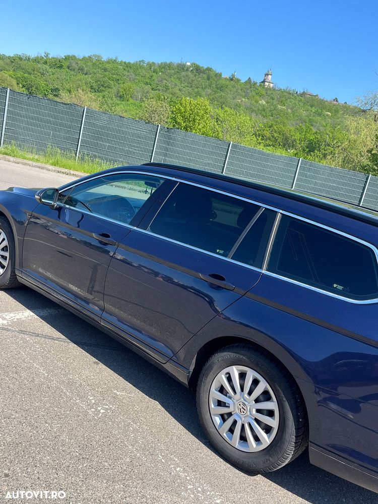 Volkswagen Passat 2.0 TDI Comfortline - 9
