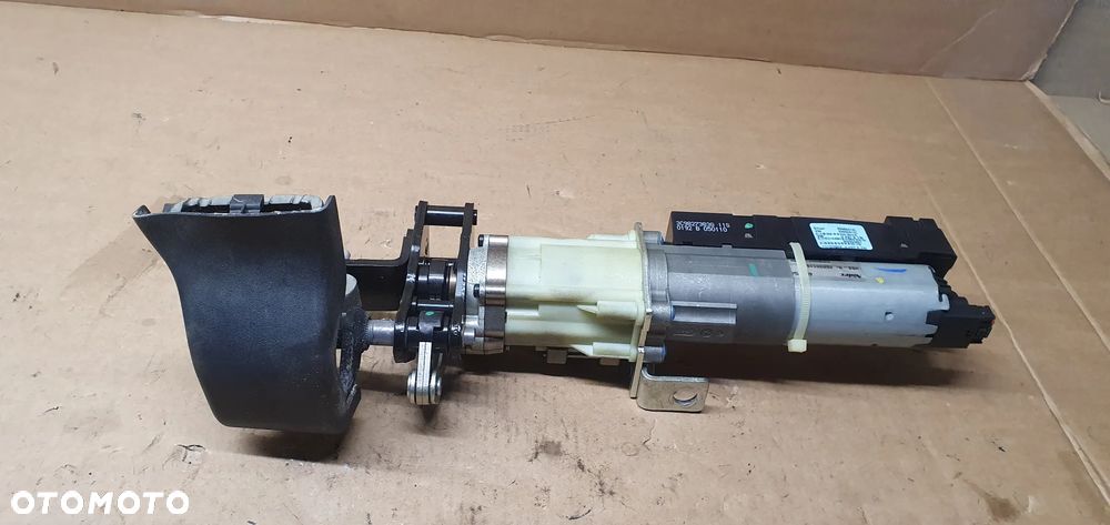 Silnik siłownik klapy bagażnika lewy VW Passat B6 3C9827383G - 2