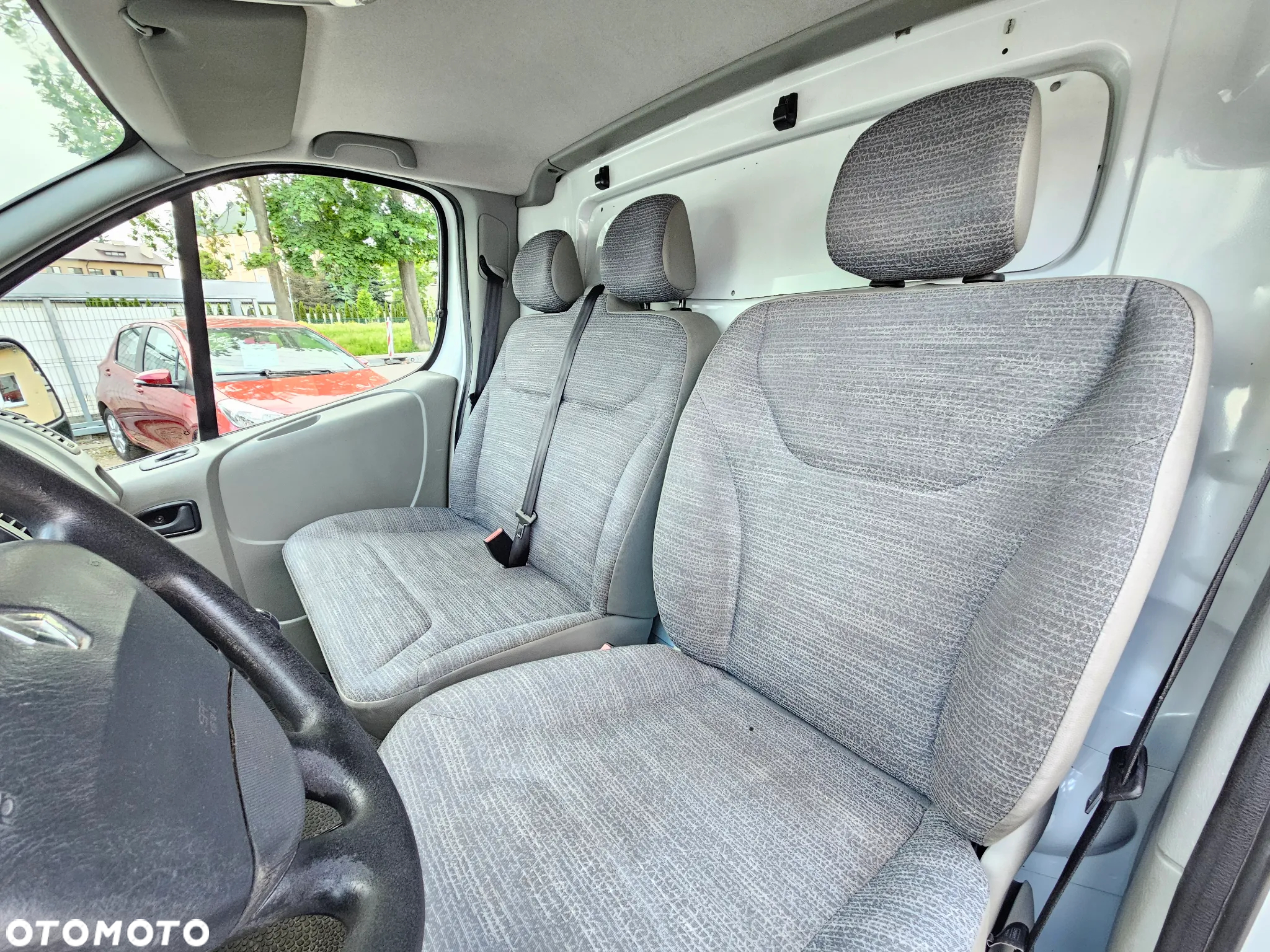 Renault TRAFIC LIFT JAK NOWY - 11