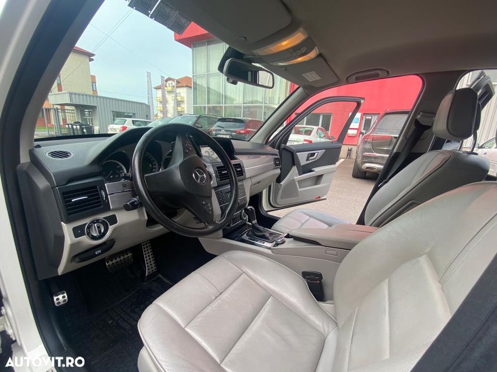 Mercedes-Benz GLK 250 CDI DPF 4Matic BlueEFFICIENCY 7G-TRONIC - 8