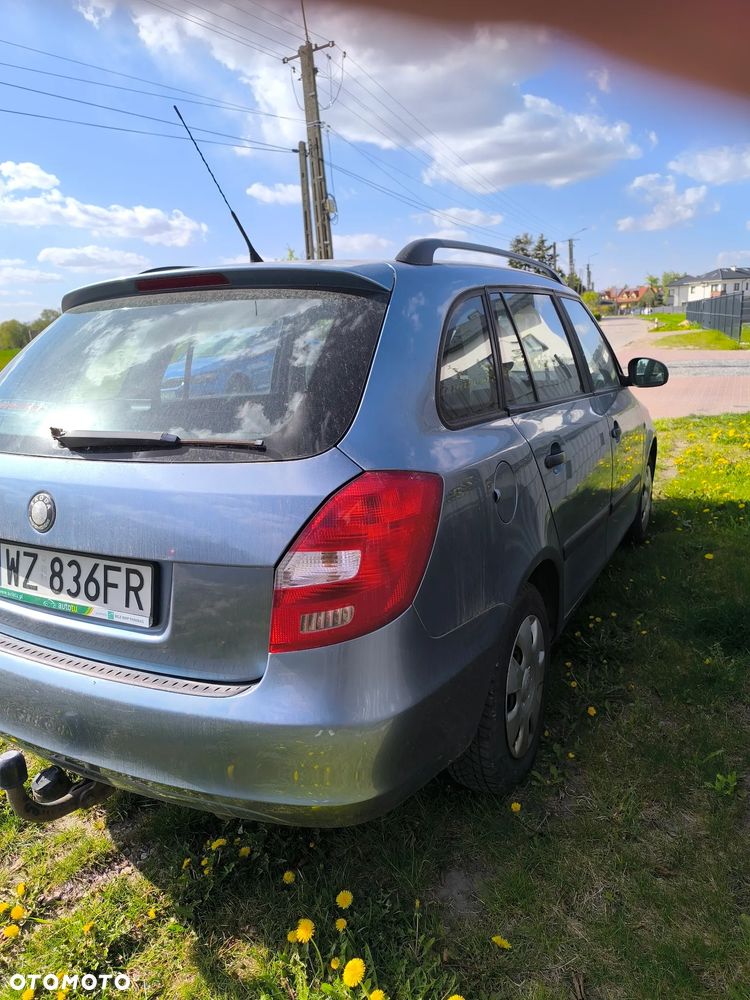 Skoda Fabia 1.4 16V Ambiente - 3