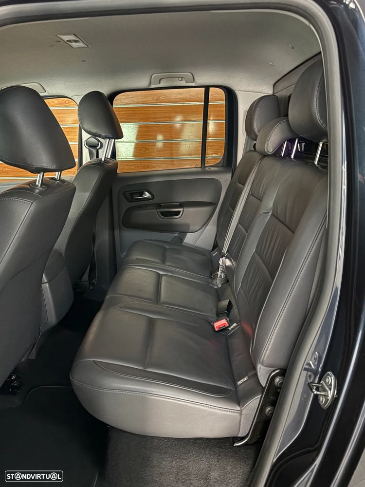 VW Amarok 2.0 BiTDI Auto Highline - 13