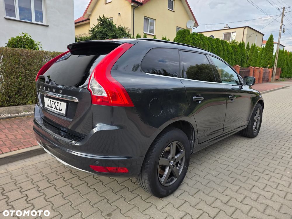Volvo XC 60 D3 Drive-E Momentum - 2
