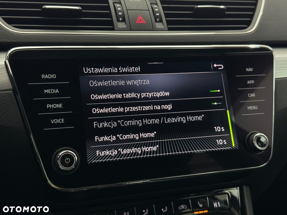 Skoda Superb 1.4 TSI Plug-In Hybrid Ambition DSG - 32