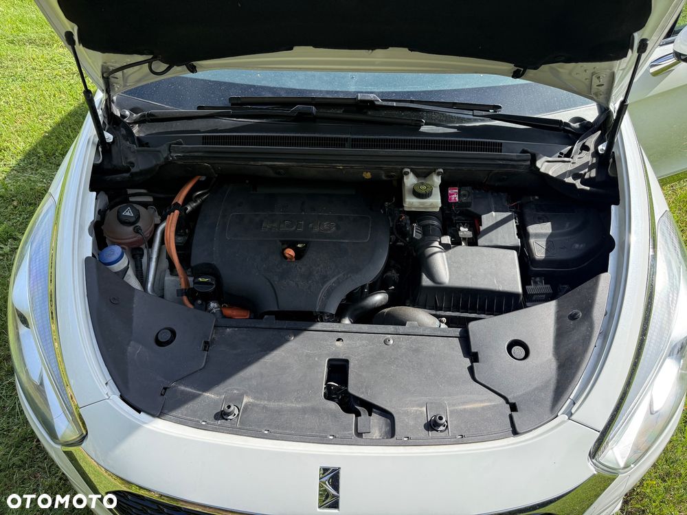 Citroën DS5 Hybrid4 EGS6 Pure Pearl - 10