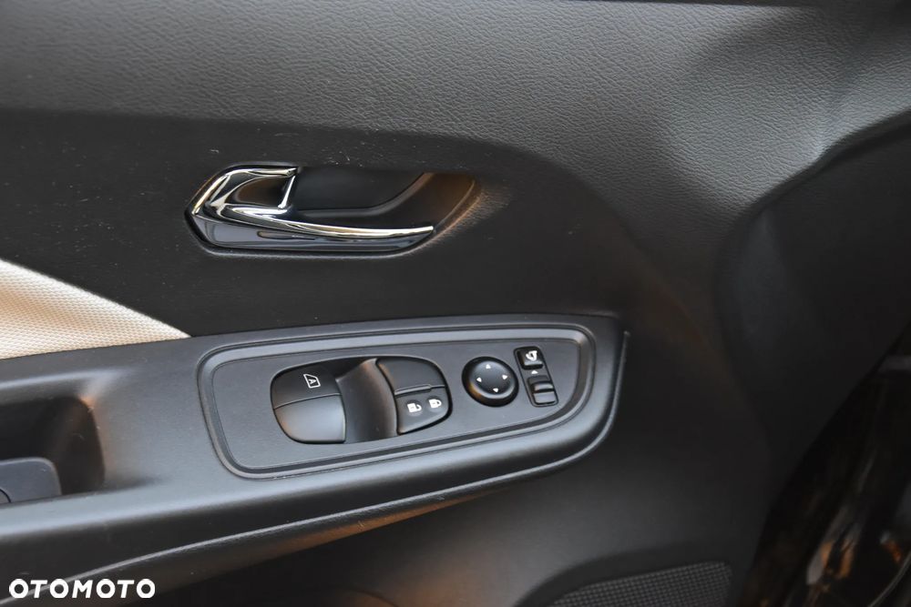 Nissan Micra 1.0 Acenta - 22