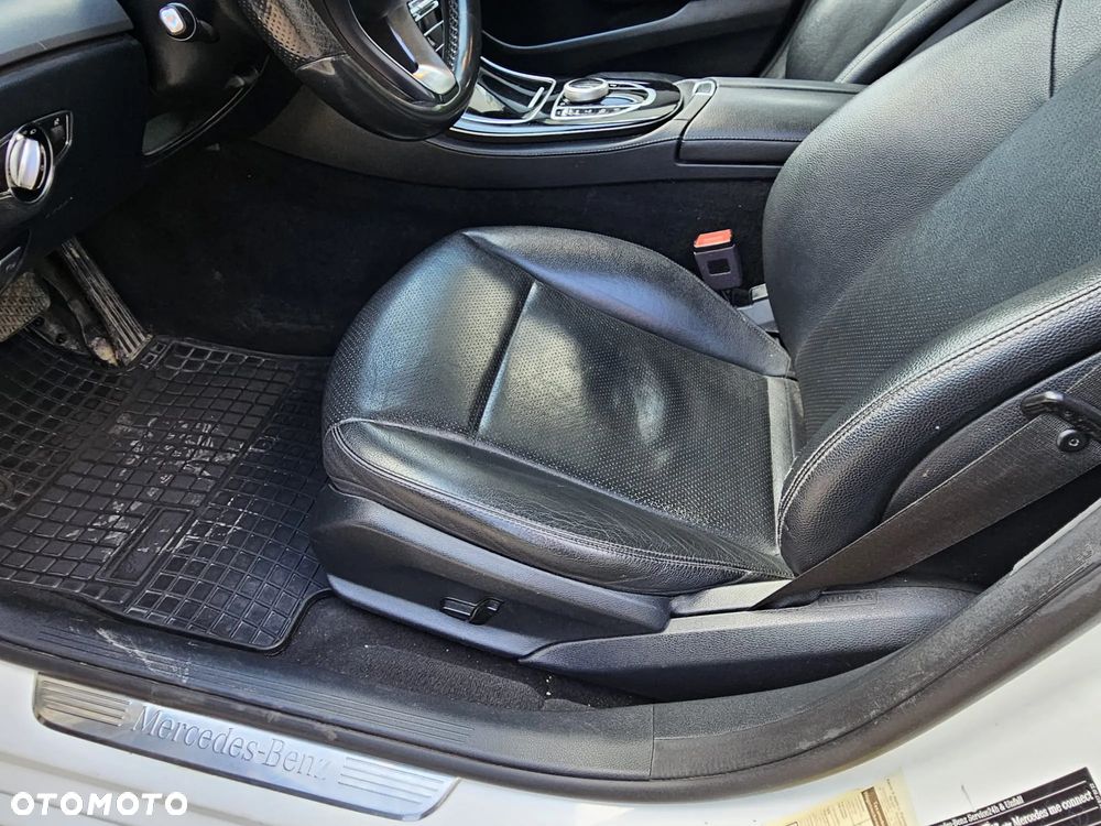 Mercedes-Benz Klasa E 200 d 9G-TRONIC - 20