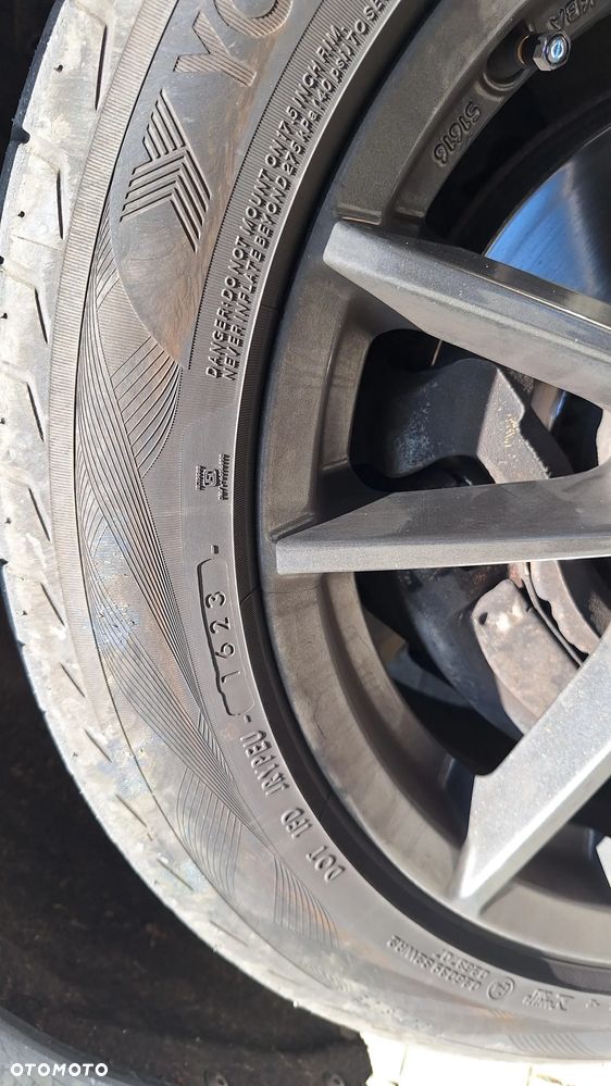 Volvo V70 D5 Momentum - 16