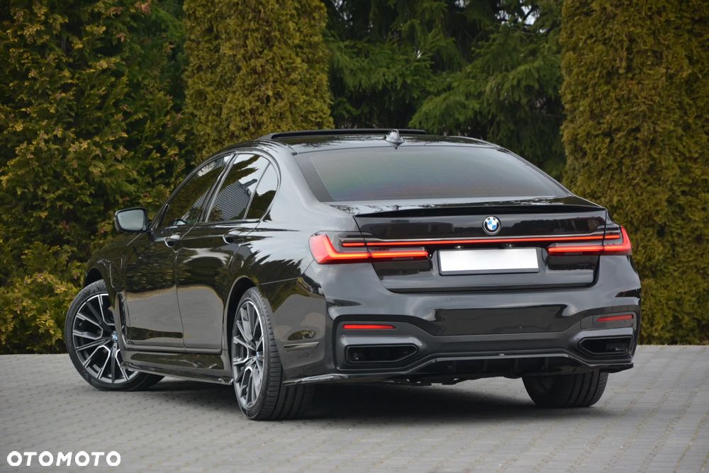 BMW Seria 7 - 10