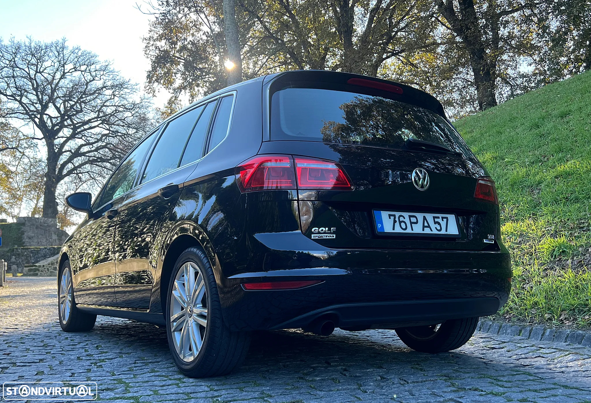 VW Golf Sportsvan 1.6 TDI Highline - 3