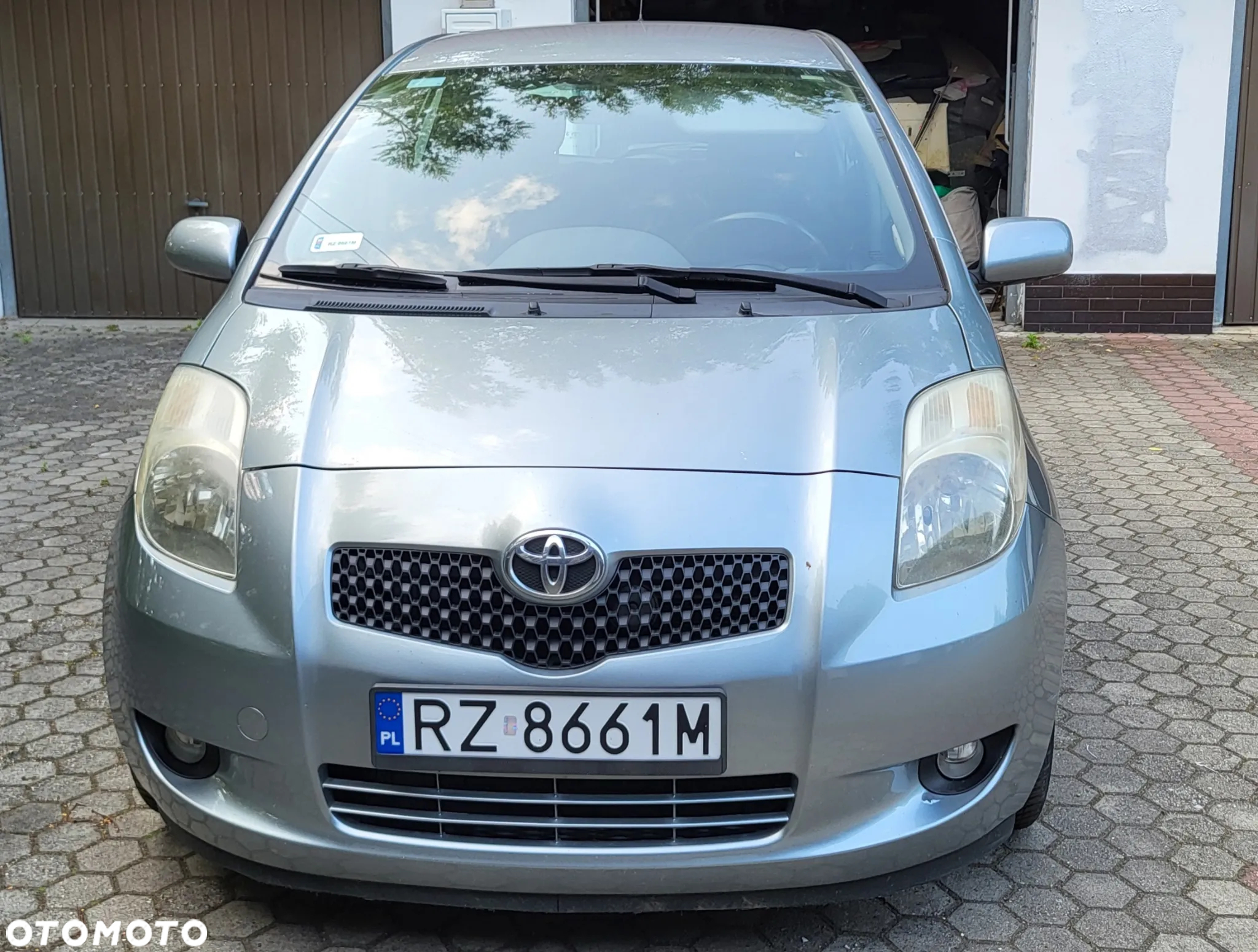 Toyota Yaris 1.3 VVT-i Sol - 3