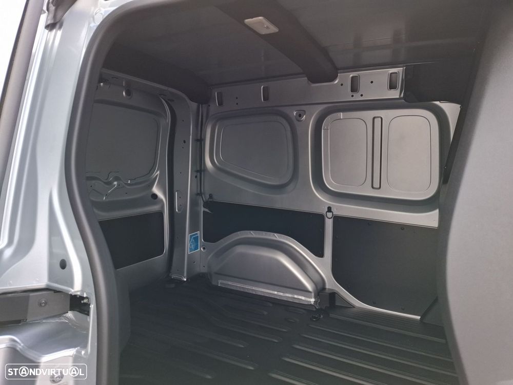 Mercedes-Benz Citan Furgão Standard 112/27 - 26