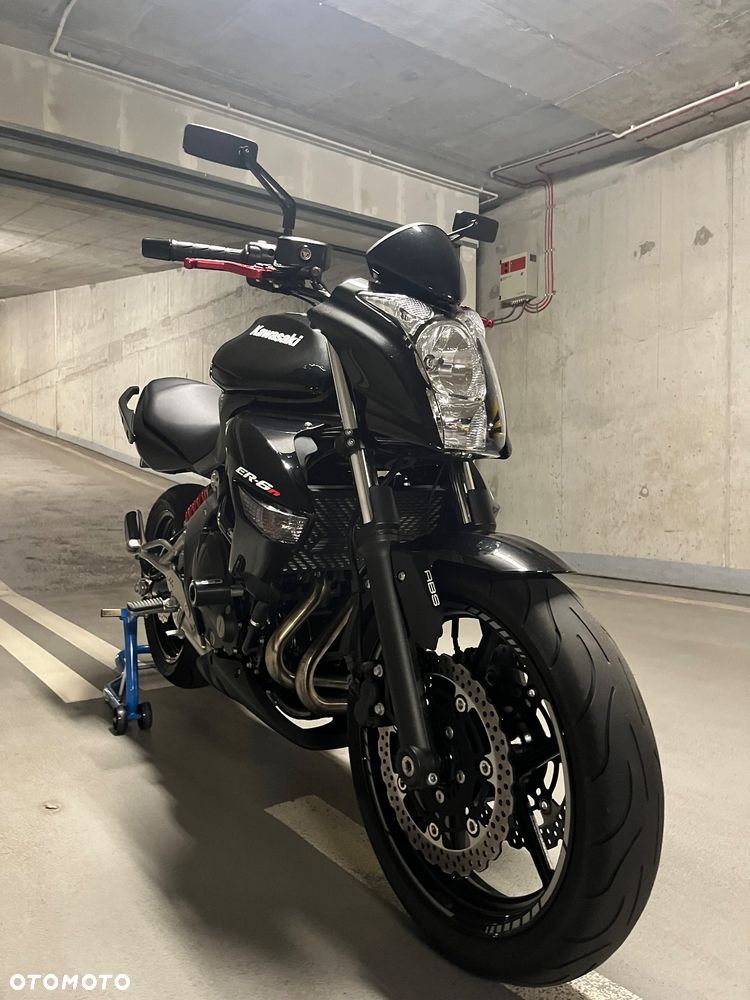 Kawasaki ER - 7