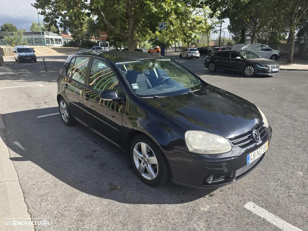 VW Golf 1.9 TDi DPF Comfortline - 4