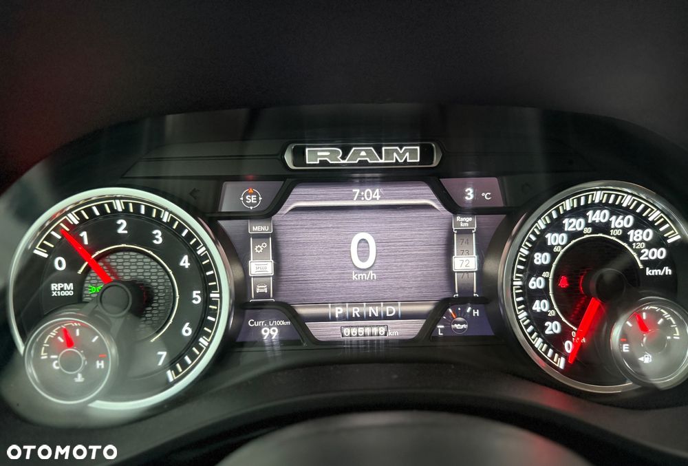 RAM 1500 Crew Cab Laramie - 21