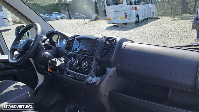 Fiat Ducato Maxi 35 ML 2.2 Multijet 180cv PLATAFORMA ELEVATÓRIA - 18