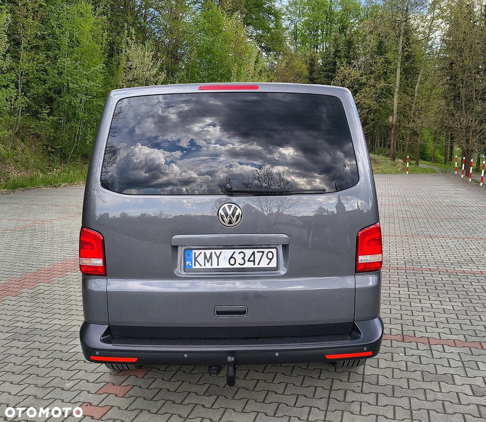 Volkswagen Caravelle - 4