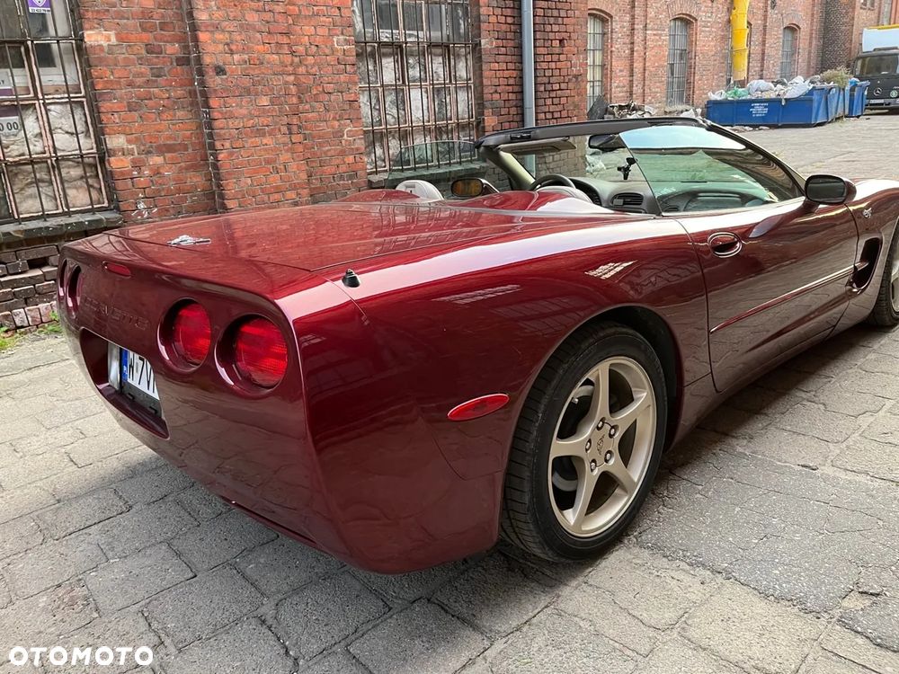 Chevrolet Corvette Convertible 5.7 - 13