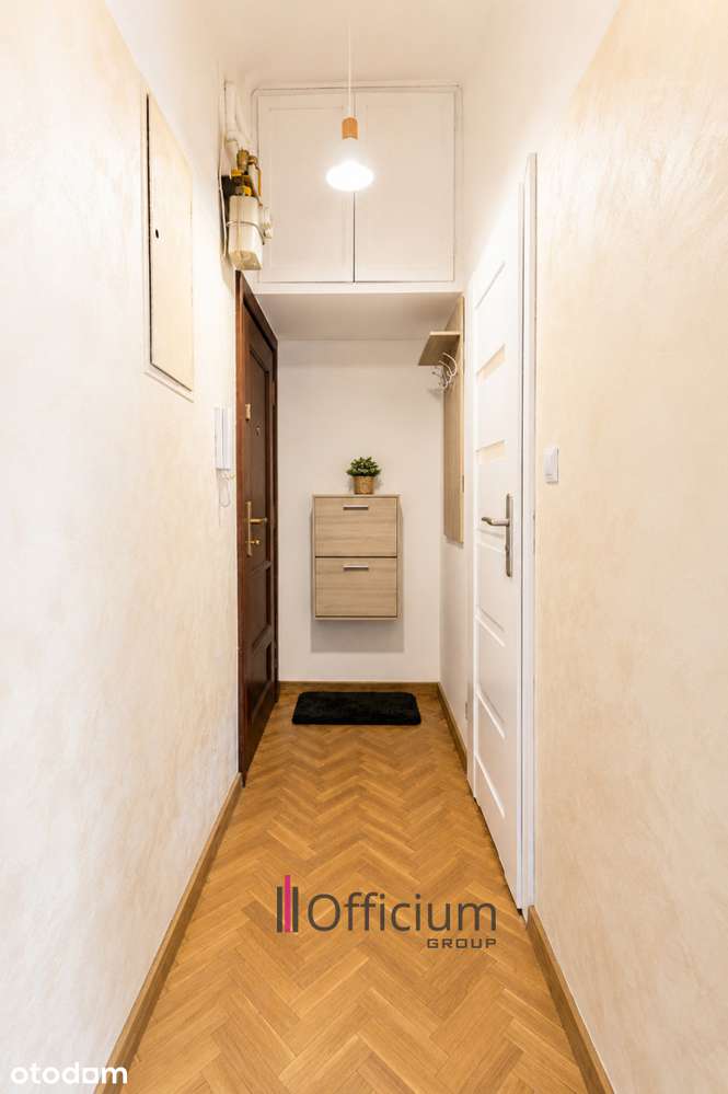 Nowy Świat / Warecka | Cicha kawalerka 32 m² | Po