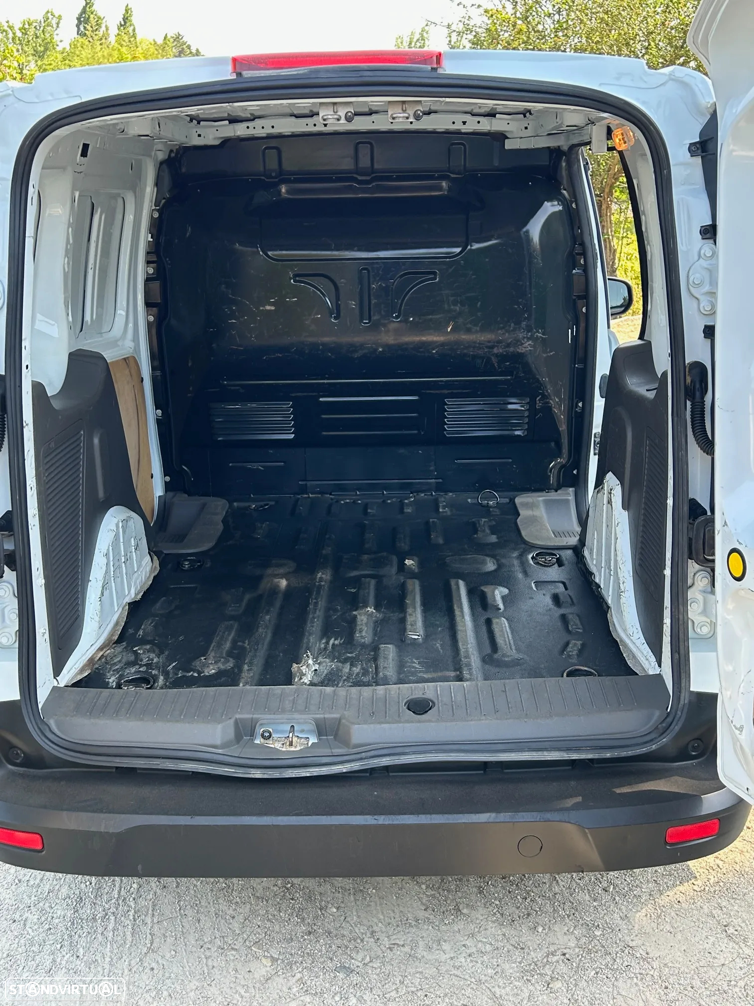 Ford Transit Connect VAN TREND - 4