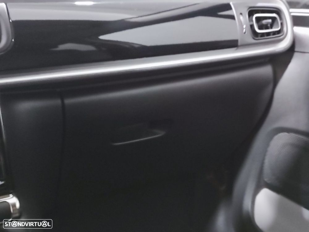 Citroën C3 1.2 PureTech Max - 27