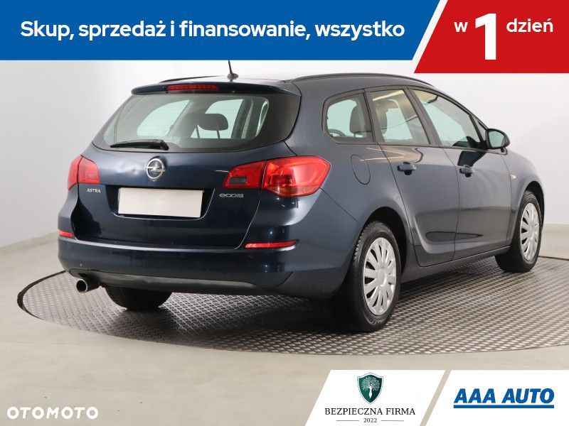 Opel Astra - 6