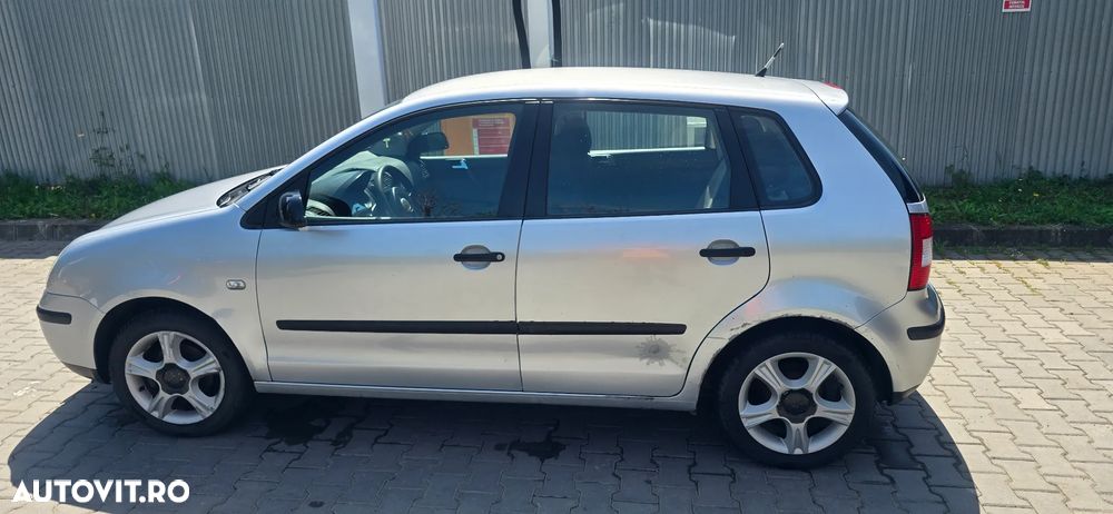 Volkswagen Polo 1.2 Trendline - 5