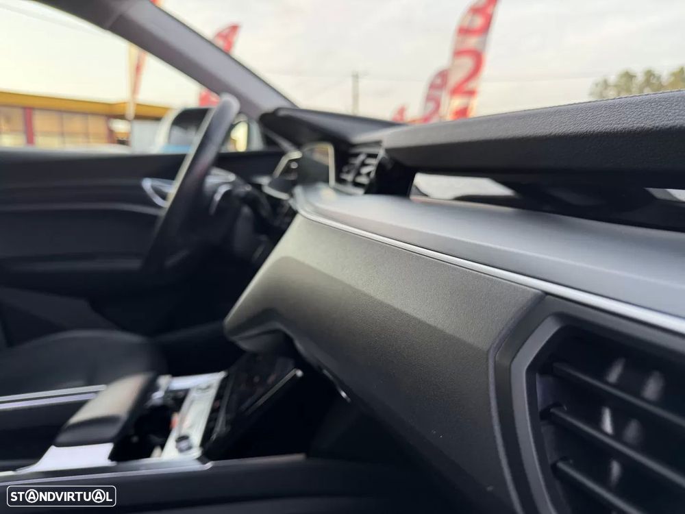 Audi e-tron Sportback 55 quattro Advanced - 49