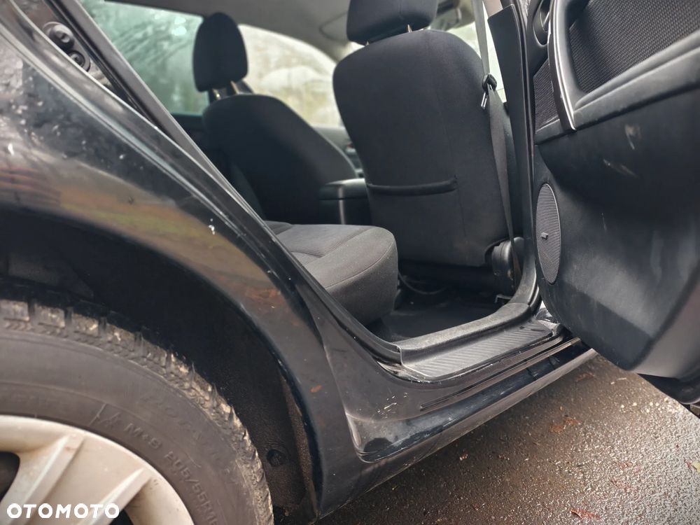 Mazda 6 2.0 Exclusive + - 12