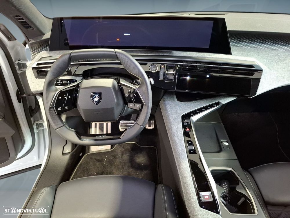 Peugeot E-3008 73 kWh GT - 13